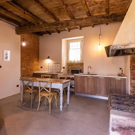 Cascina Pezzolo * Lodi