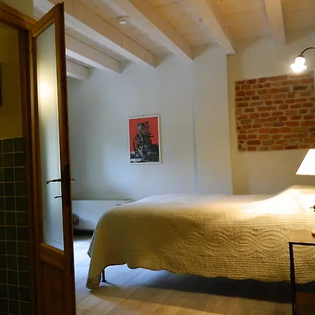 Landhuis Cascina Pezzolo *