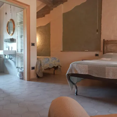 Cascina Pezzolo Country house Lodi